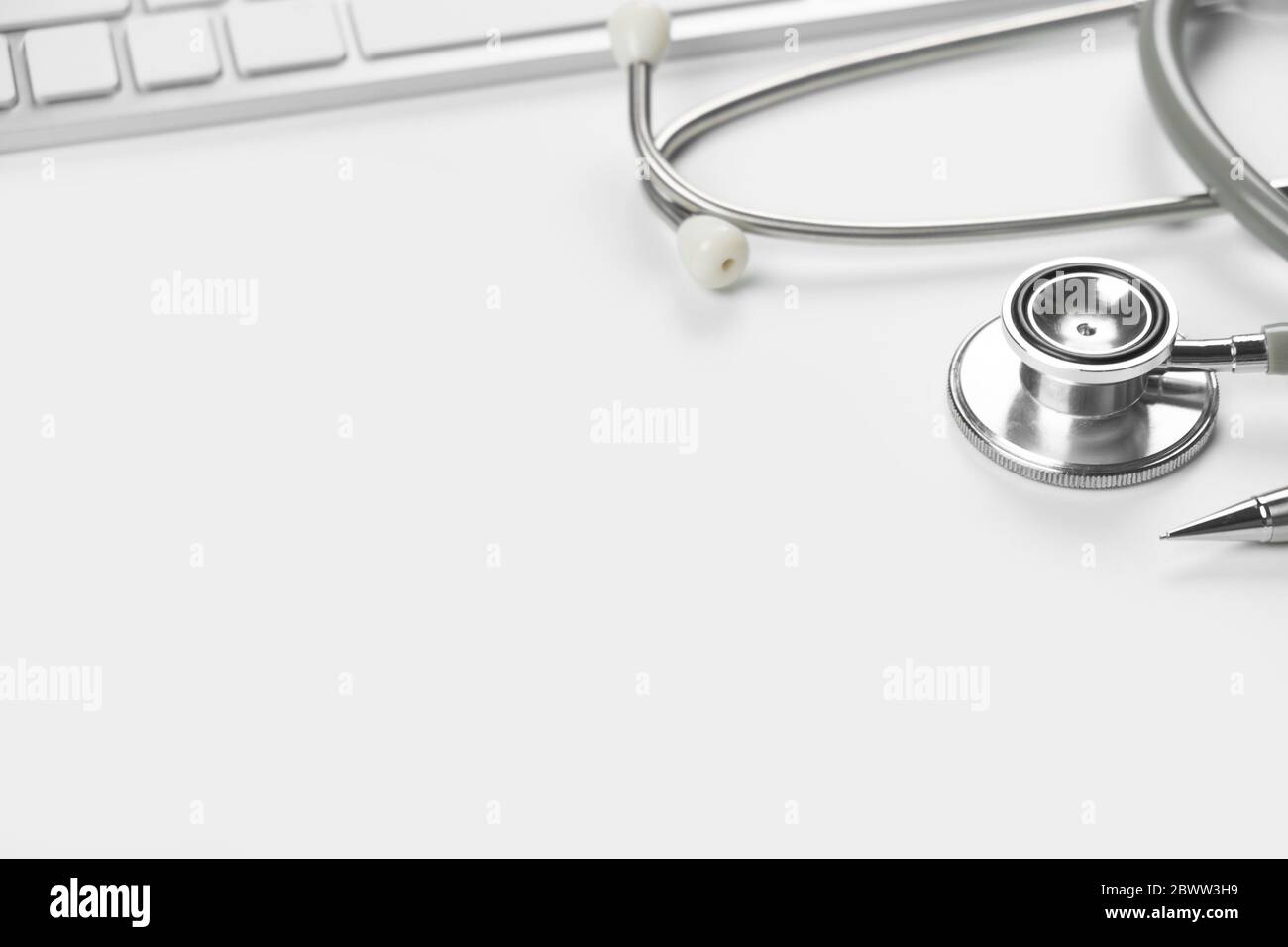 Doctor table hi-res stock photography and images - Alamy