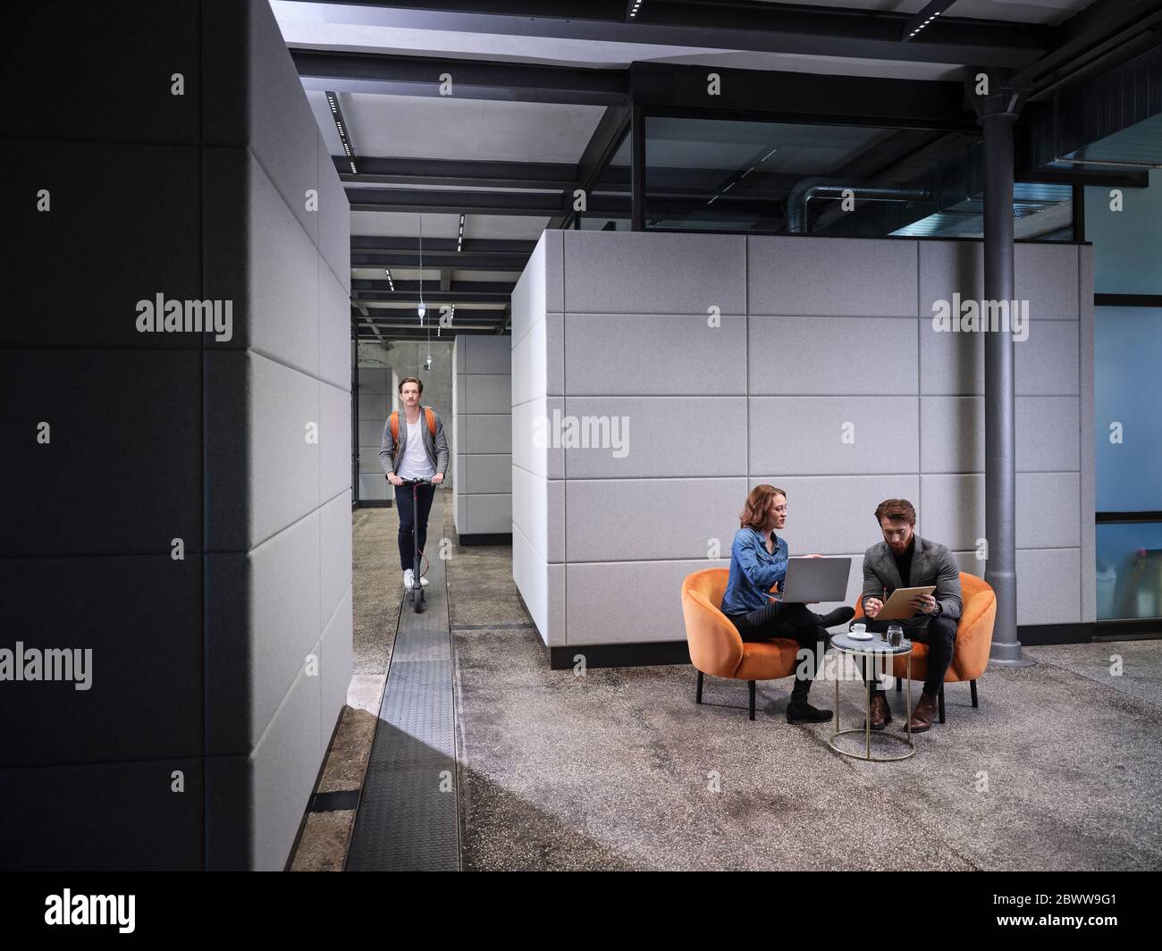 Modern office hi-res stock photography and images - Alamy