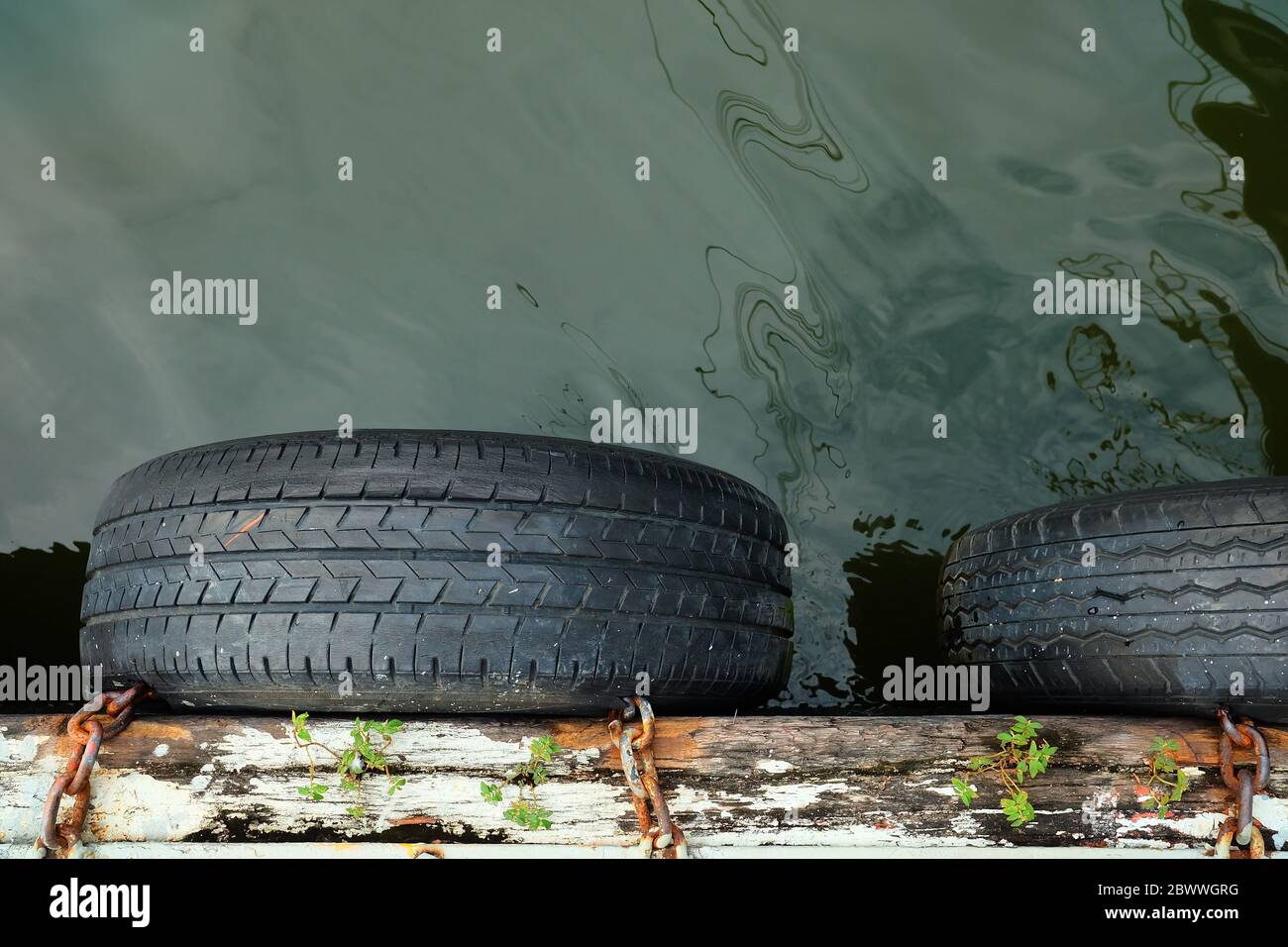 Rubber tire bumpers hi-res stock photography and images - Alamy