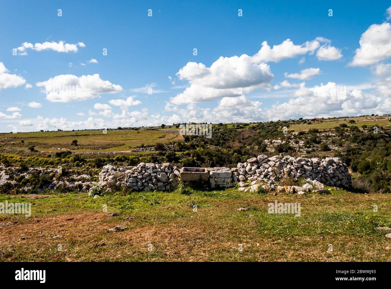 Weather in june sicily
