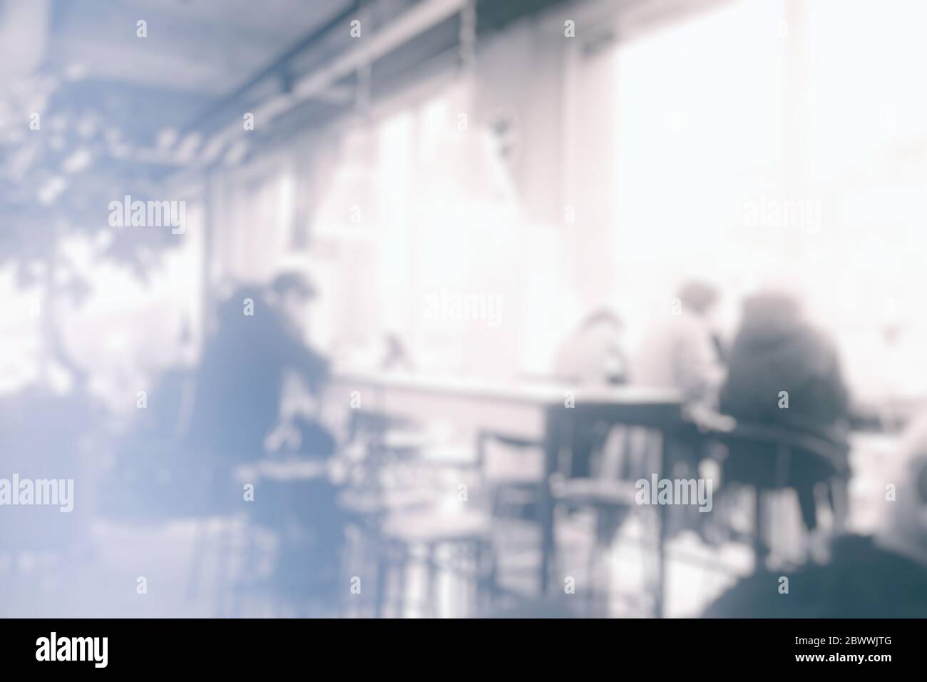 Boardroom blurred people hi-res stock photography and images - Alamy
