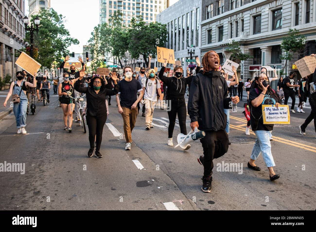 Oakland, Ca. 2nd June, 2020. Protestors march through Oakland, California on June 2, 2020 after the death of George Floyd. Credit: Chris Tuite/Image Space/Media Punch/Alamy Live News Stock Photo