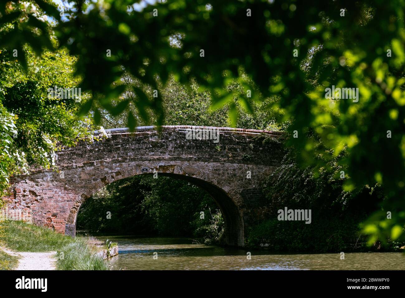 A pedestrian bridge over the Grand Union Canal in Bugbrooke