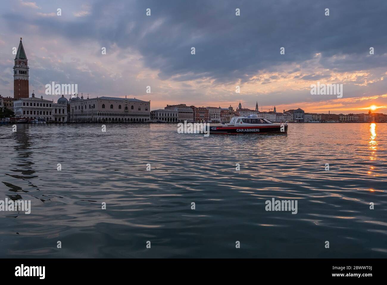 Venice carabinieri motor boat hi-res stock photography and images - Alamy