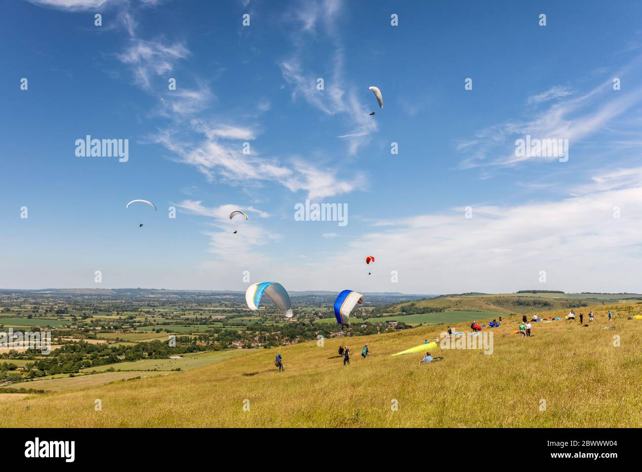 Hang gliders at Westbury White Horse, Westbury, Wiltshire, England, UK Stock Photo