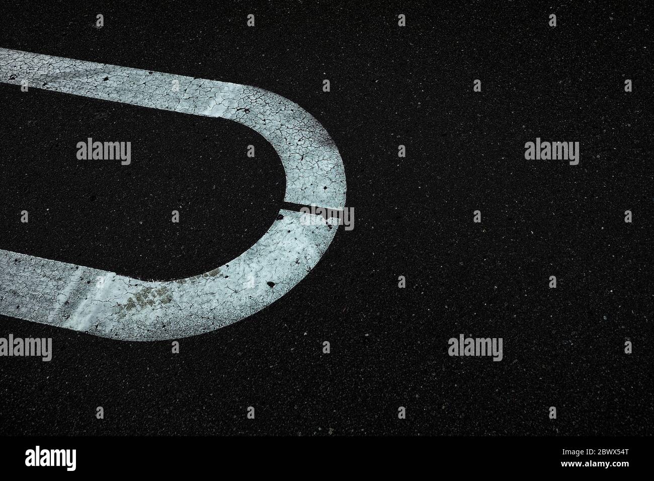 Minimal line design hi-res stock photography and images - Alamy