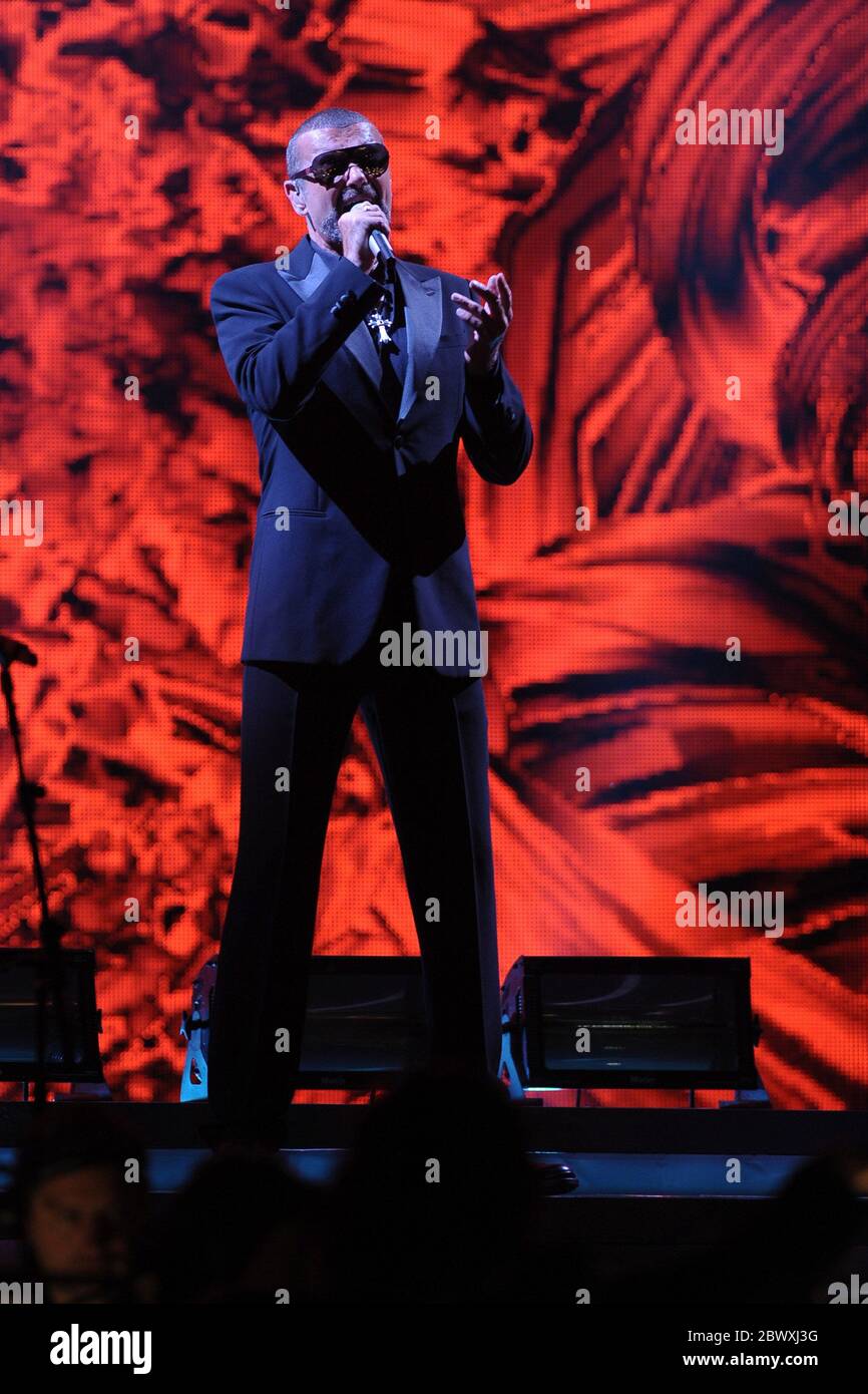 Michael George Opera George Michael Performs a Charity Gala Concert for Sidaction at The ...