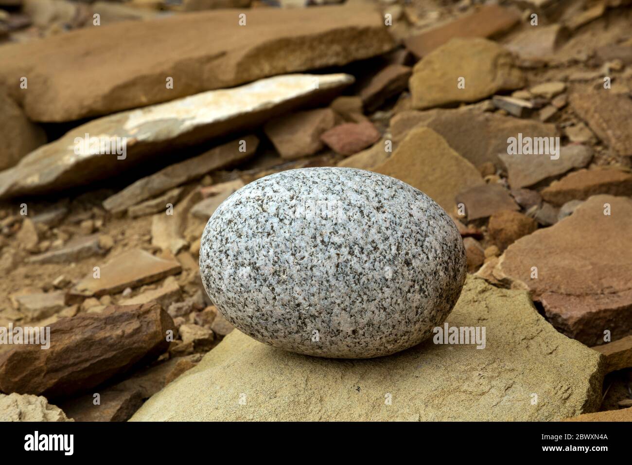 Oval Shape Rocks Blanco ancestral hi-res stock photography and images - Alamy