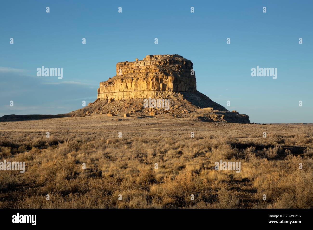 NM00447-00...NEW MEXICO - Fajada Butte, a landmark in the Chaco Culture National Historical Park. Stock Photo