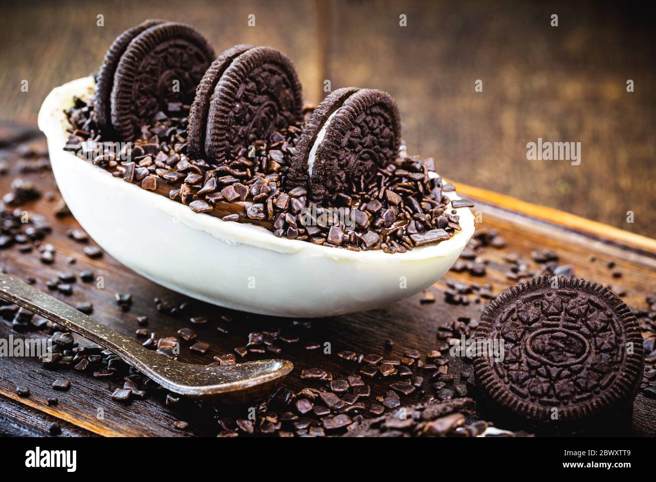 typical white chocolate egg from brazil, with white chocolate filling