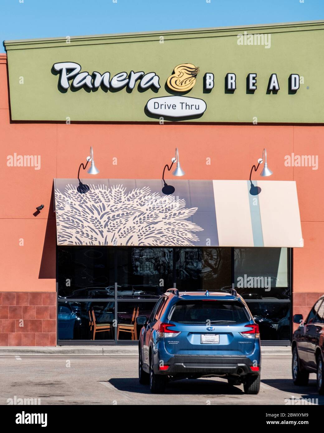 Exterior of Panera Bread restaurant drive thru or drive through on Ridge road in Wichita, Kansas, USA Stock Photo