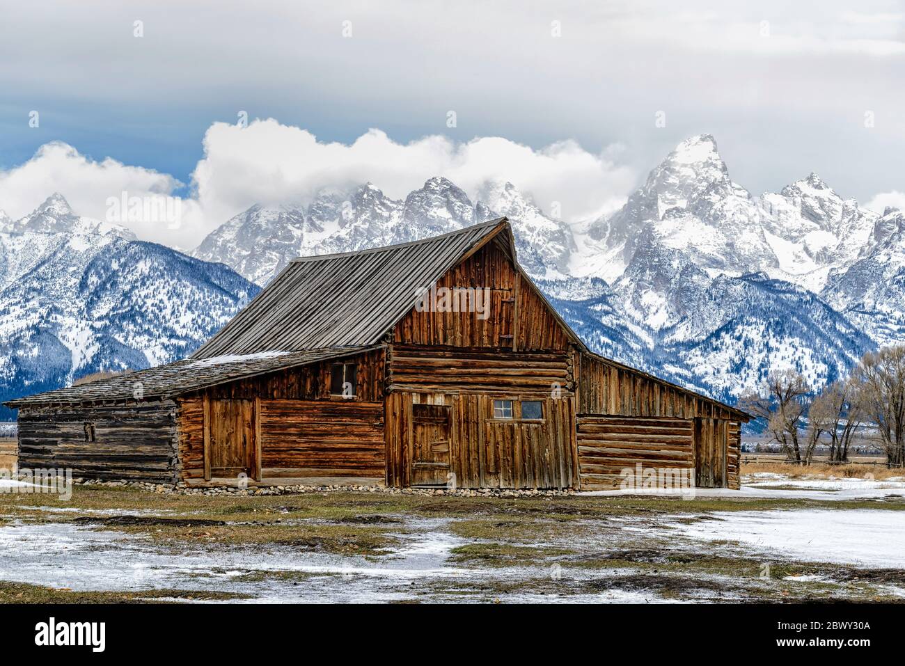 Morning light on the T. A. Moulton Barn at Mormon Row in the Grand ...