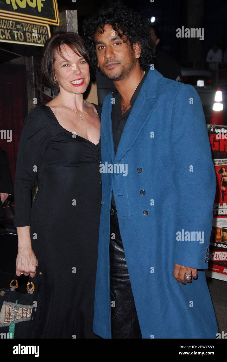 Barbara hershey and naveen andrews hi-res stock photography and images -  Alamy