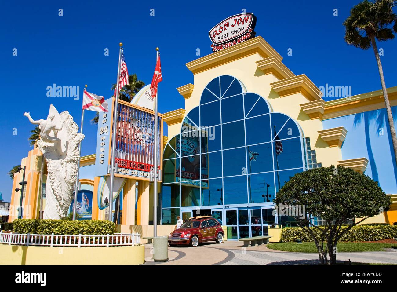 Ron Jons Surf Shop, Cocoa Beach, Florida, USA Stock Photo Alamy