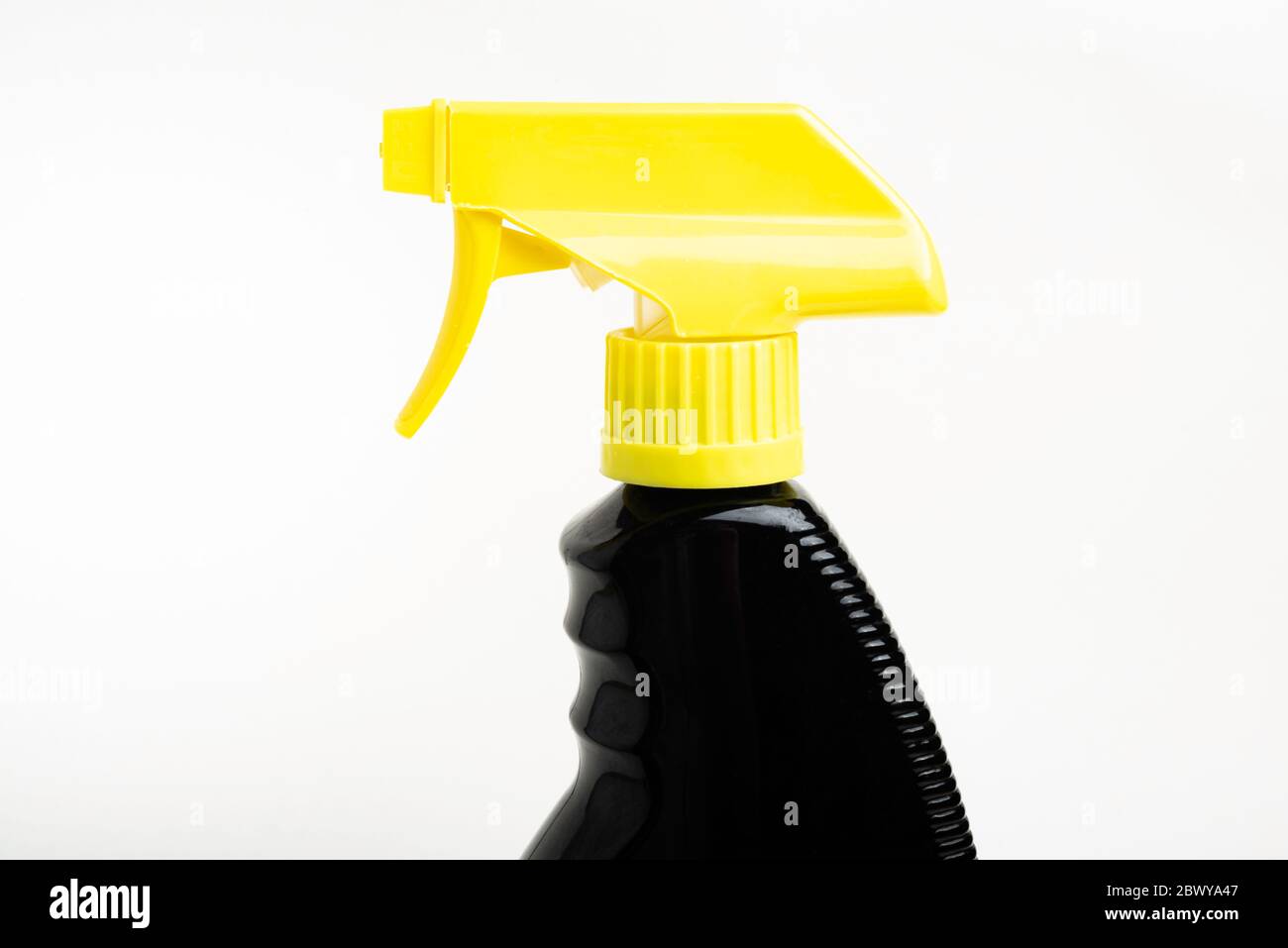 Download Washing Up Liquid Bottle Yellow High Resolution Stock Photography And Images Alamy Yellowimages Mockups