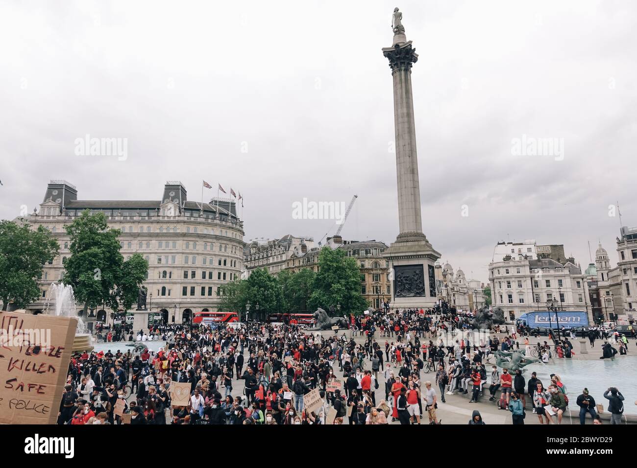 Thousands of Black Lives Matter protestors march through the West End ...