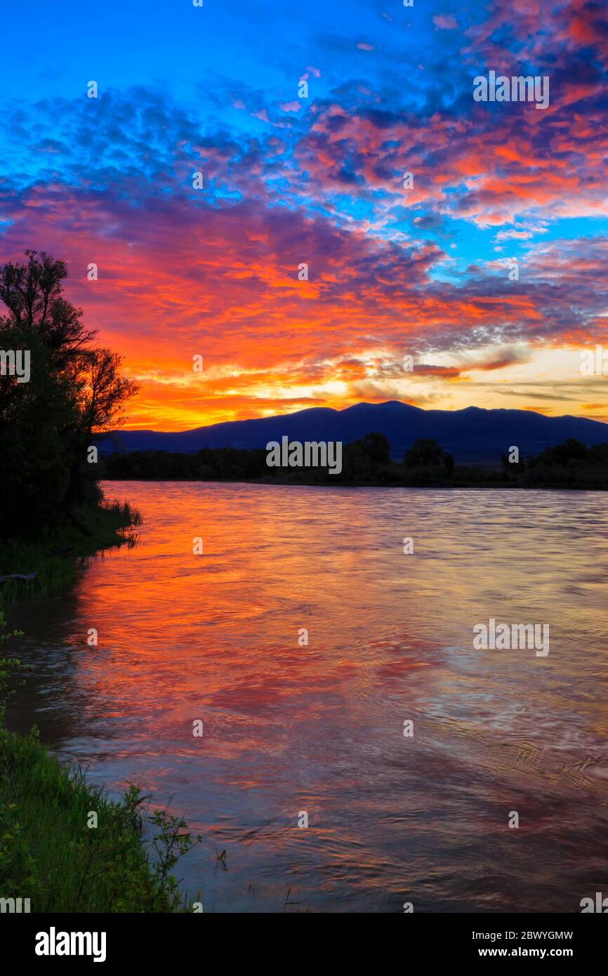 sunrise over the missouri river at townsend, montana Stock Photo