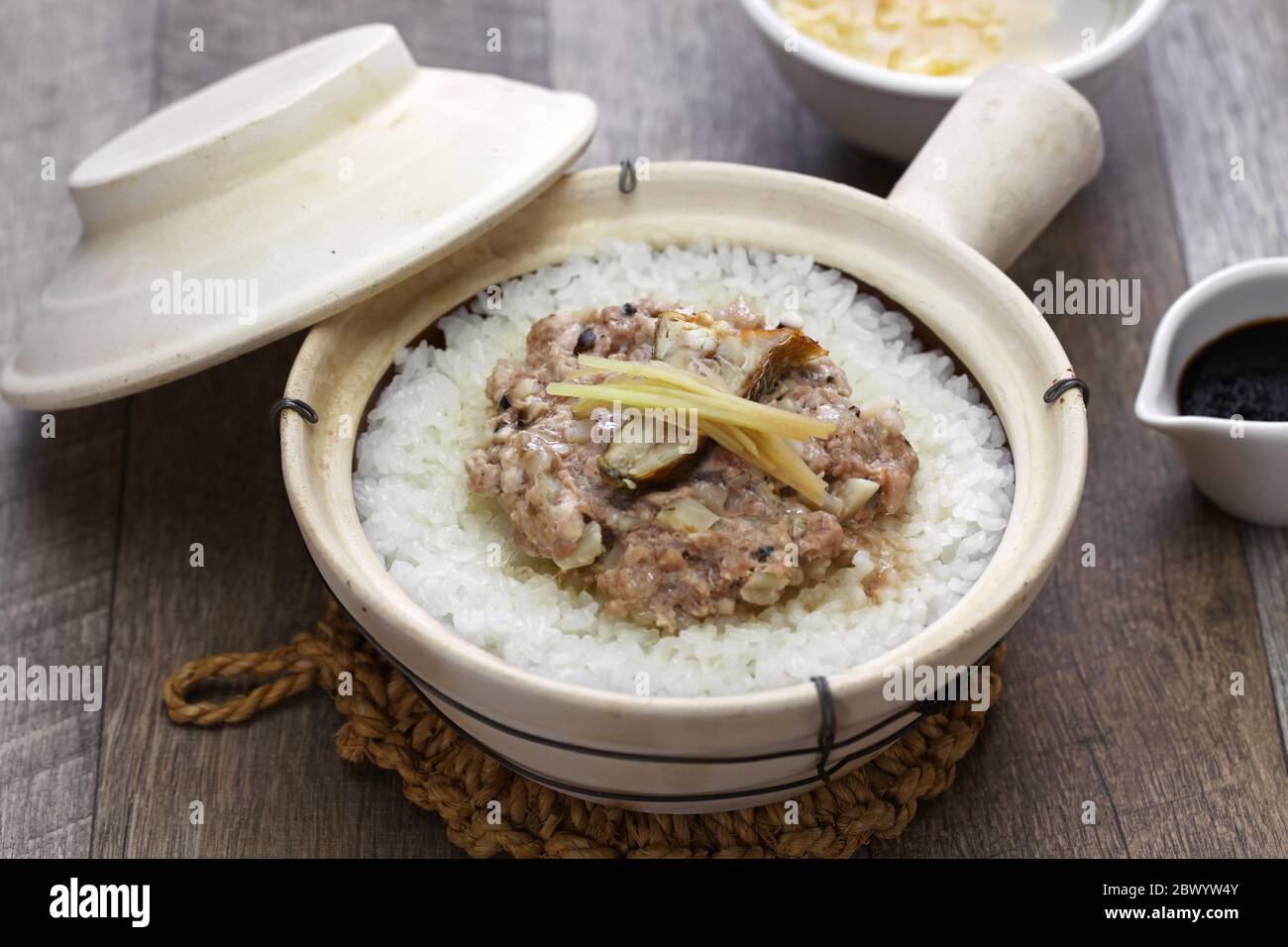 rice in clay pot, steamed minced pork with salted fish, chinese cuisine
