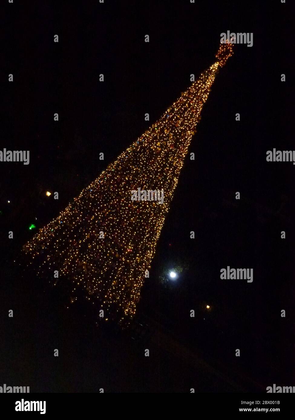 Christmas tree in Dubai Stock Photo Alamy