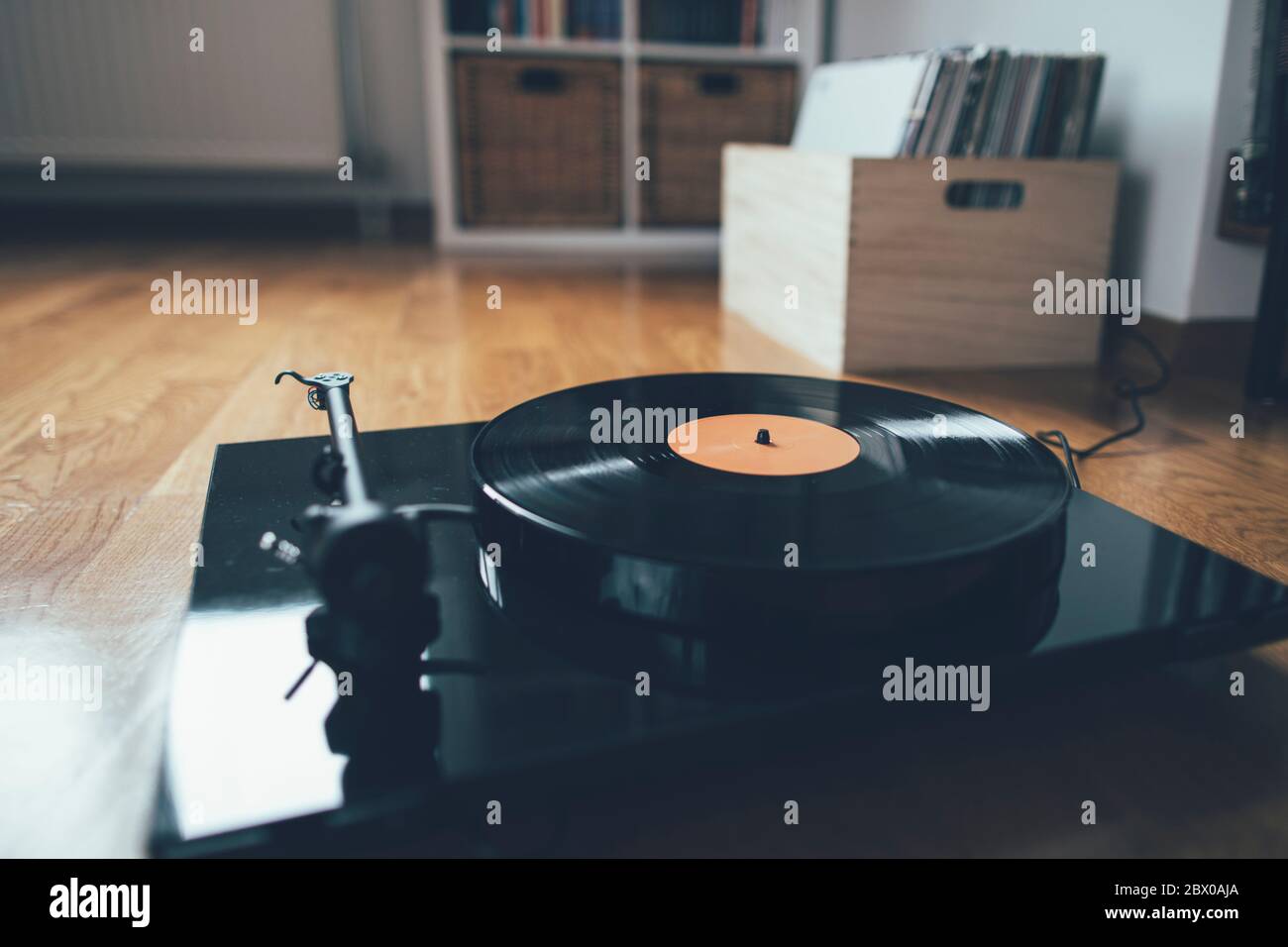 Turntable at an angle hi-res stock photography and images - Alamy