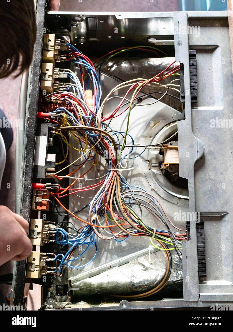 Stove heating wire hi-res stock photography and images - Alamy