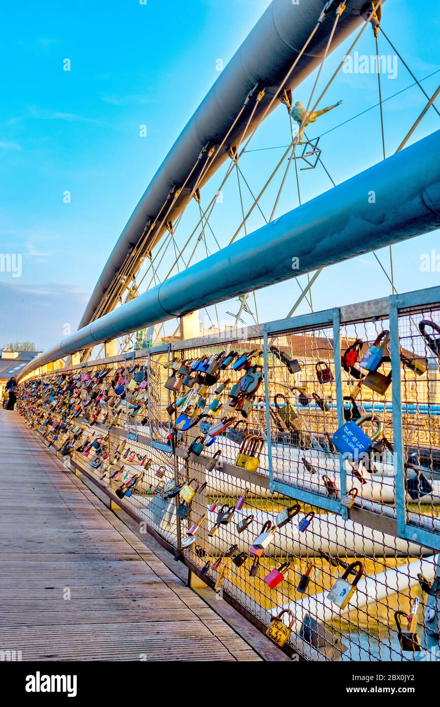 Love padlocks on Father Bernatek Pedestrian Bridge, Krakow, Poland Stock Photo