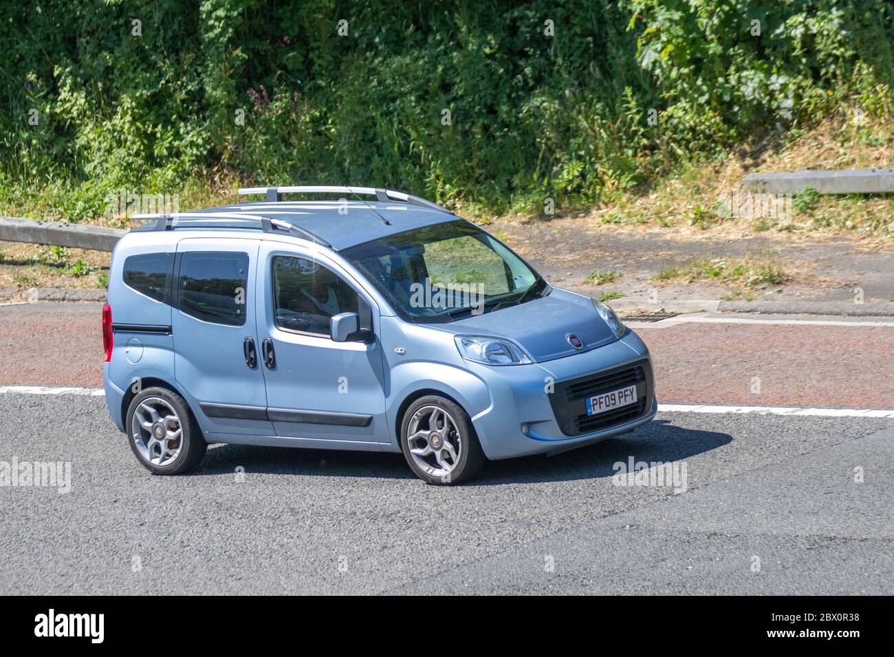 Fiat qubo 1 3 multijet dynamic hi-res stock photography and images - Alamy