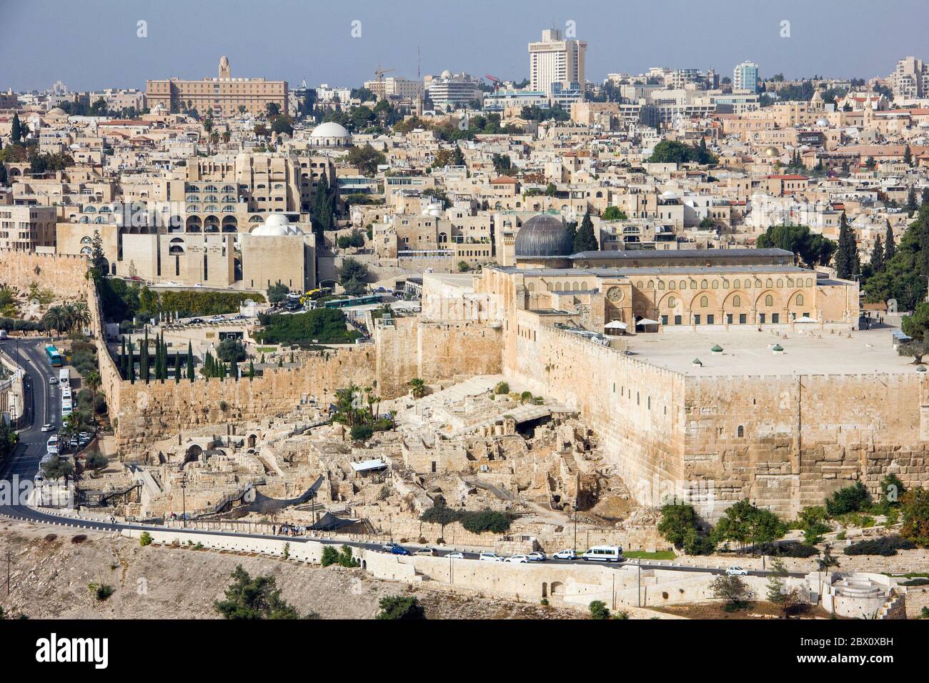 Древняя палестина иерусалим. Старый город иерусалим храм. Иерусалим 19 век. Иерусалим кто жил. Храмовая гора в иерусалиме.