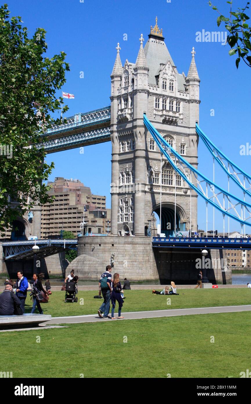 Potters bridge hires stock photography and images Alamy