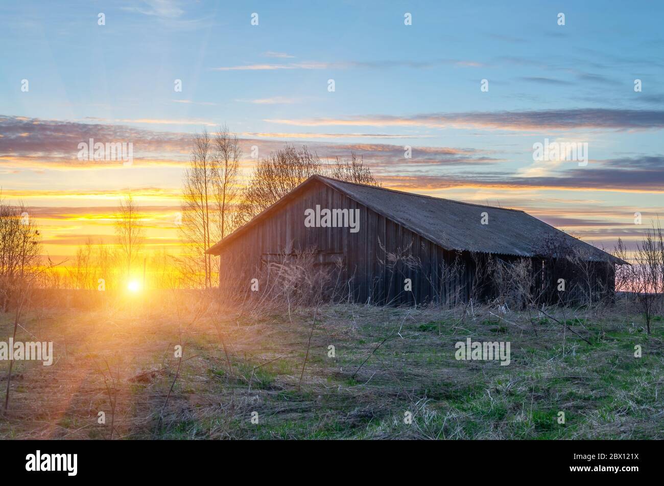 Sunset in rural village hi-res stock photography and images - Alamy