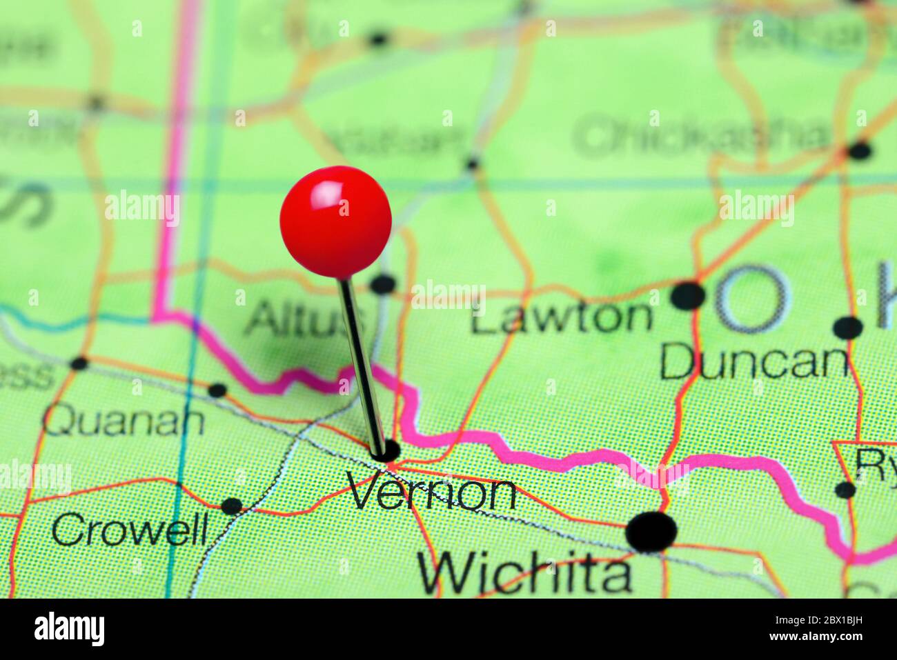 Vernon pinned on a map of Texas, USA Stock Photo