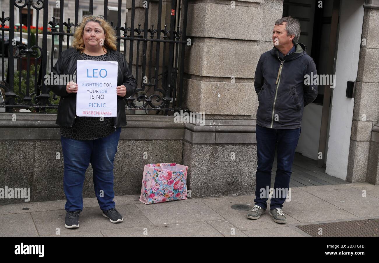 Richard Boyd Barrett of Solidarity - People Before Profit with shop ...