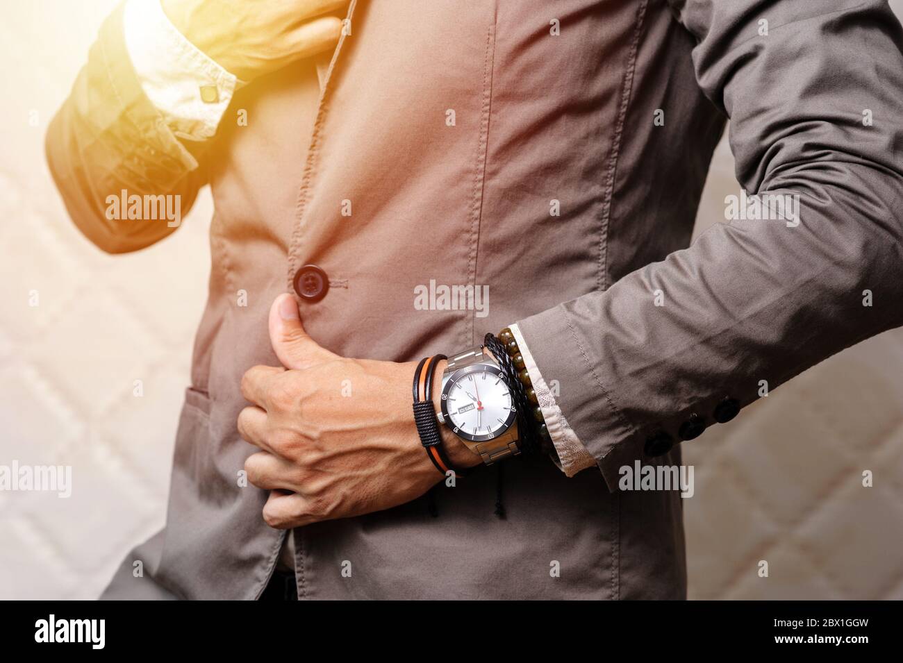 Men wrist deals wear