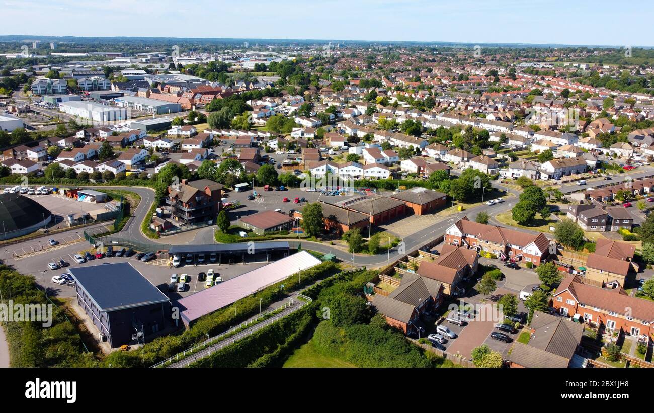 Reading berkshire aerial hires stock photography and images Alamy