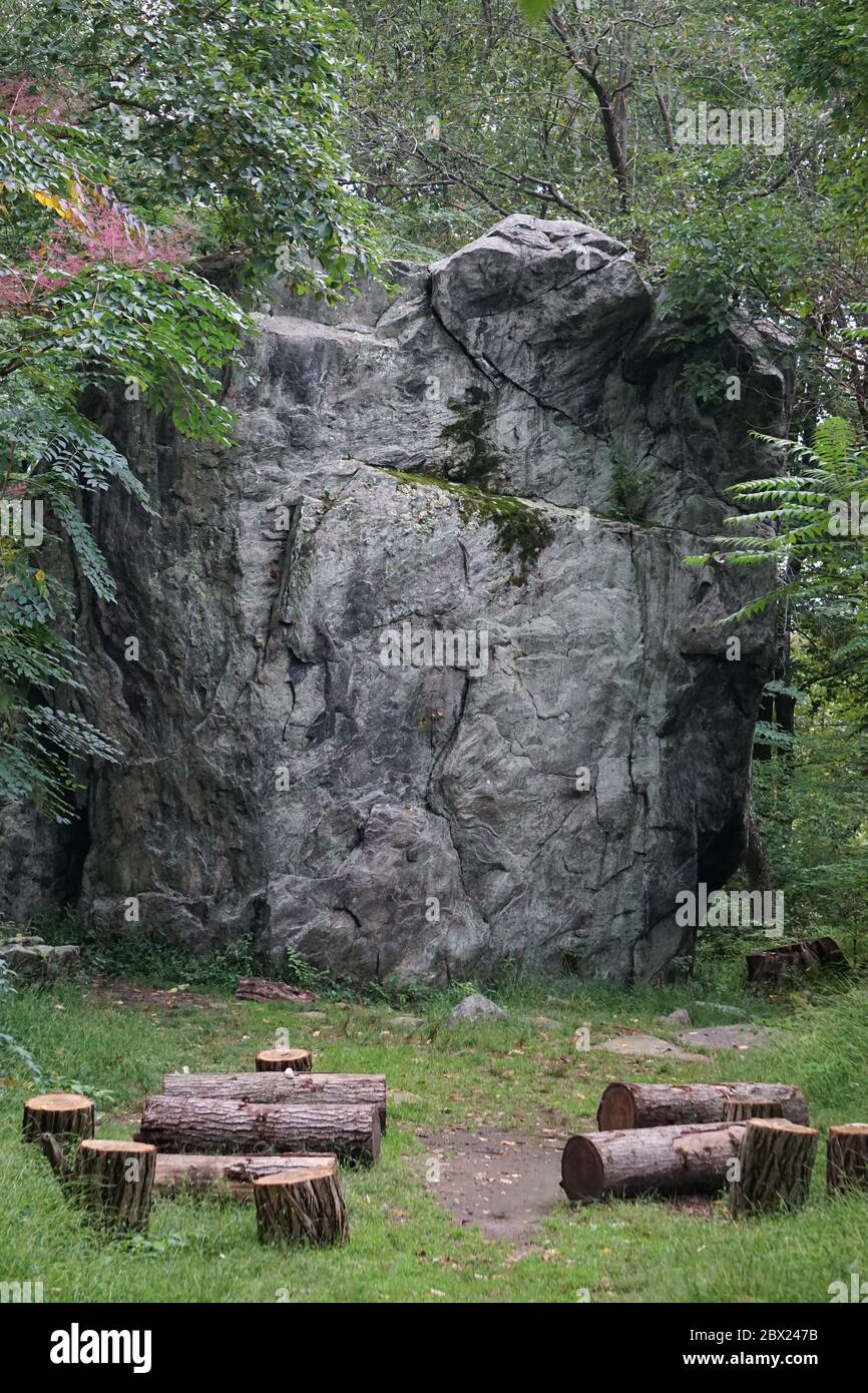 Pleasantville, New York, USA This 600 million year old gneiss in