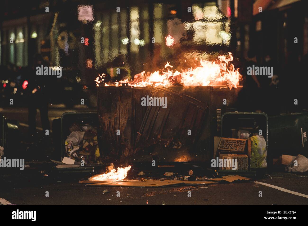 Race riots 2020 hi-res stock photography and images - Alamy