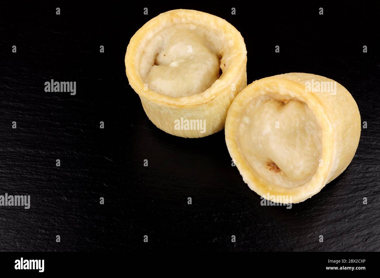 Suet Pastry High Resolution Stock Photography and Images Alamy