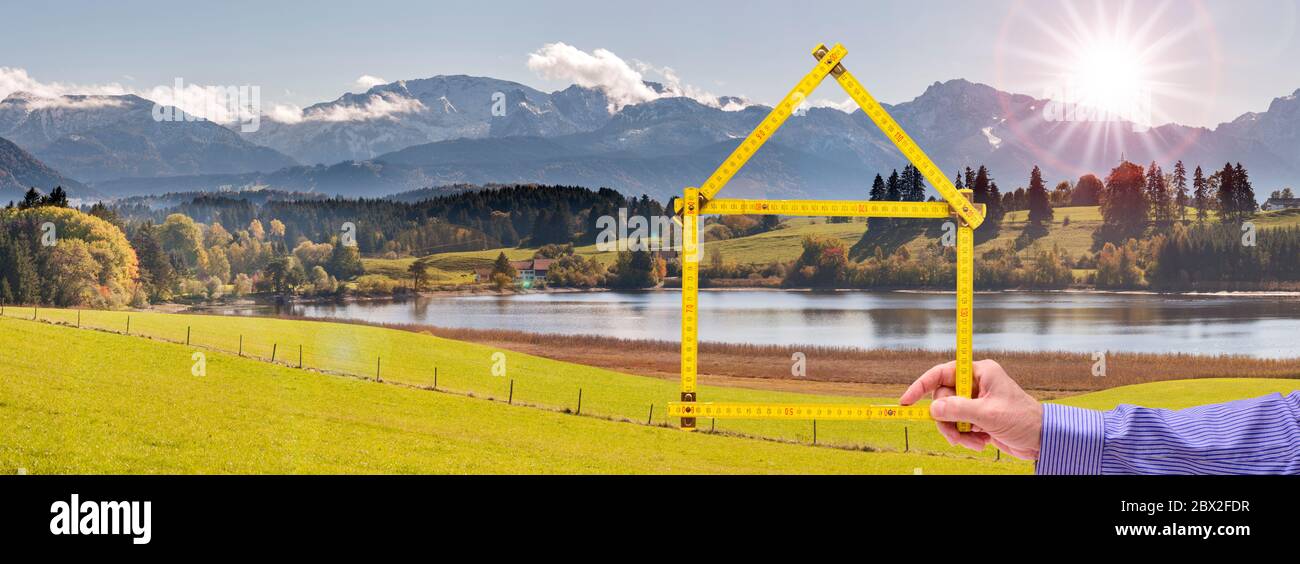 Wohnen im Grünen Stock Photo