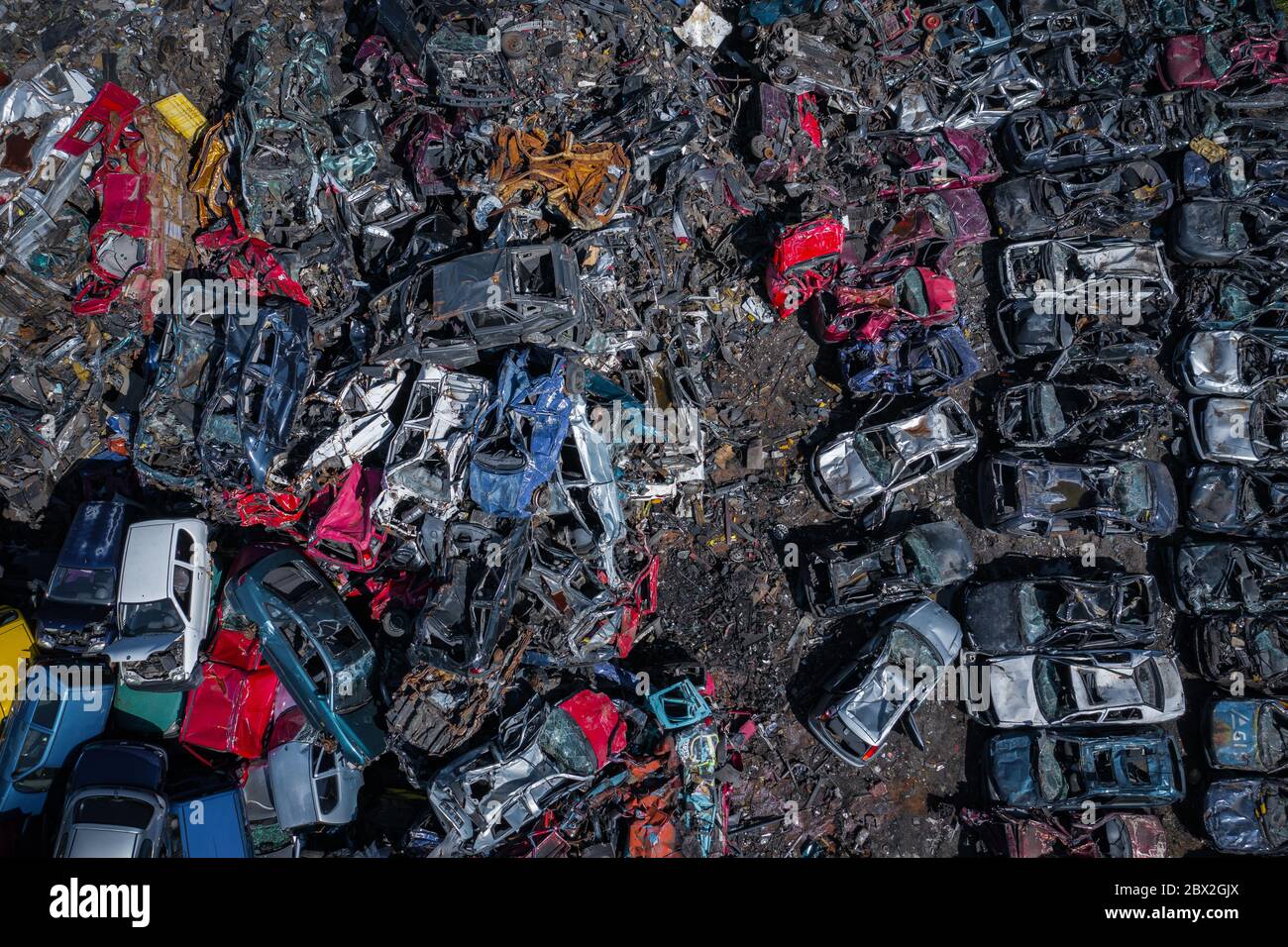 Aerial view auto junkyard in hi-res stock photography and images - Alamy
