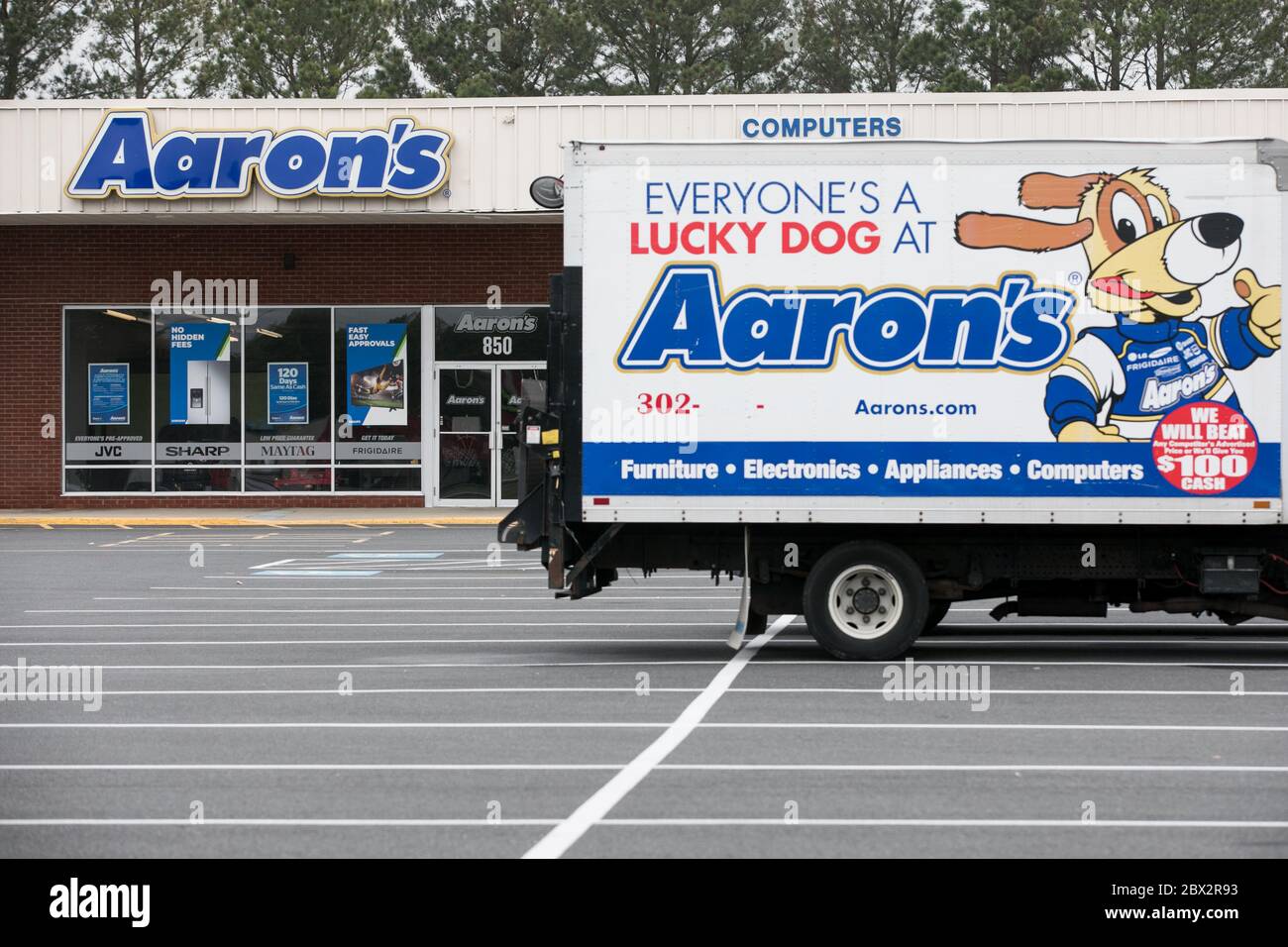 Aarons hires stock photography and images Alamy