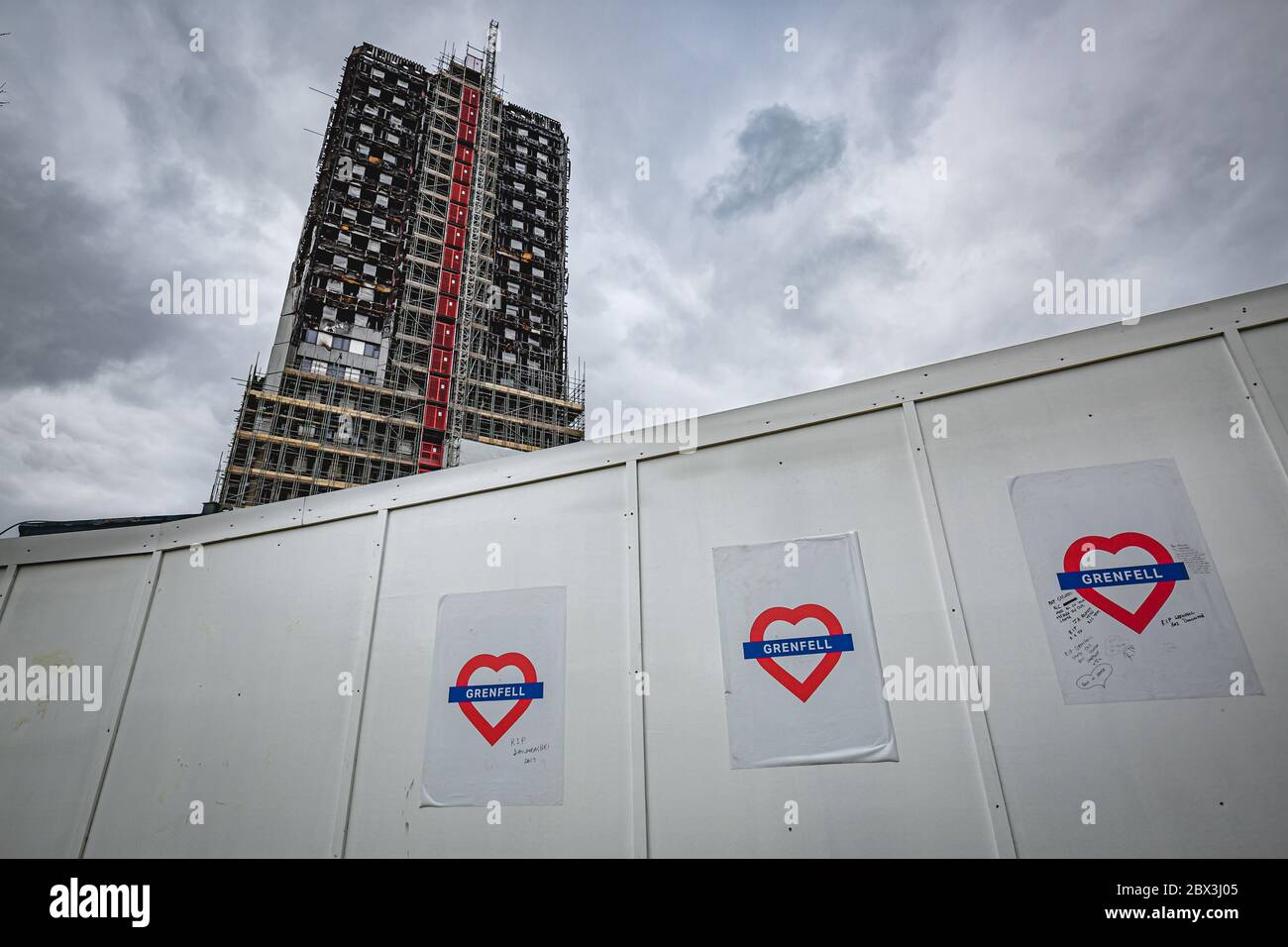 Charred remains of Grenfell Tower - 24-storey residential tower block in London, destroyed by severe fire in July 2017. Picture taken on 18/02/20018 Stock Photo