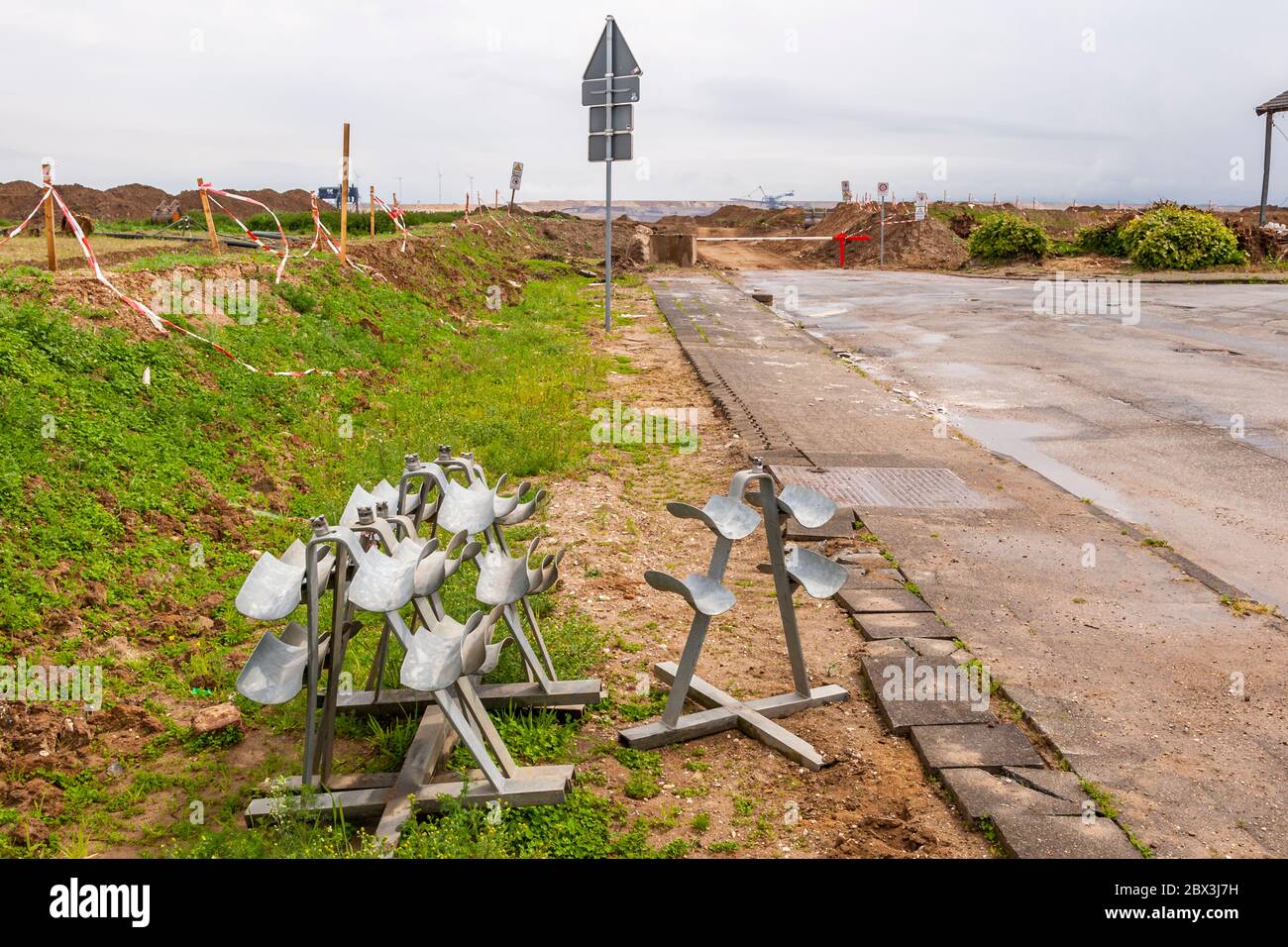 Curb mining hires stock photography and images Alamy