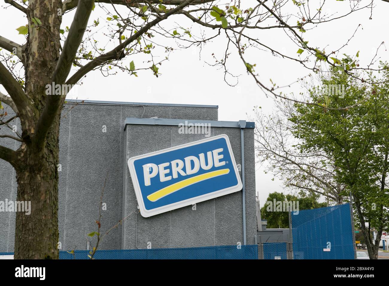 Perdue logo hires stock photography and images Alamy