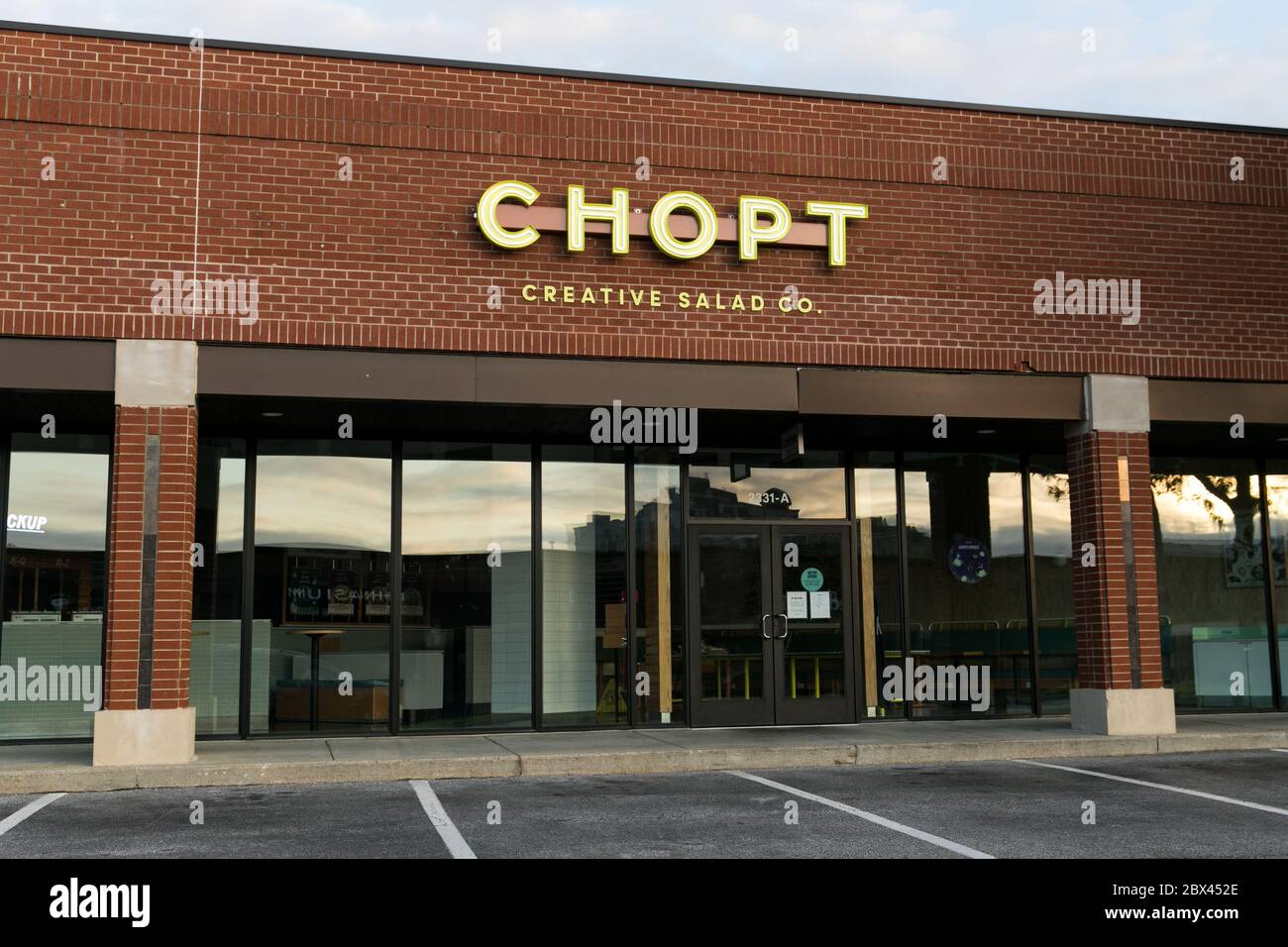 A logo sign outside of a Chopt Creative Salad Company restaurant location in Annapolis, Maryland on May 25, 2020. Stock Photo