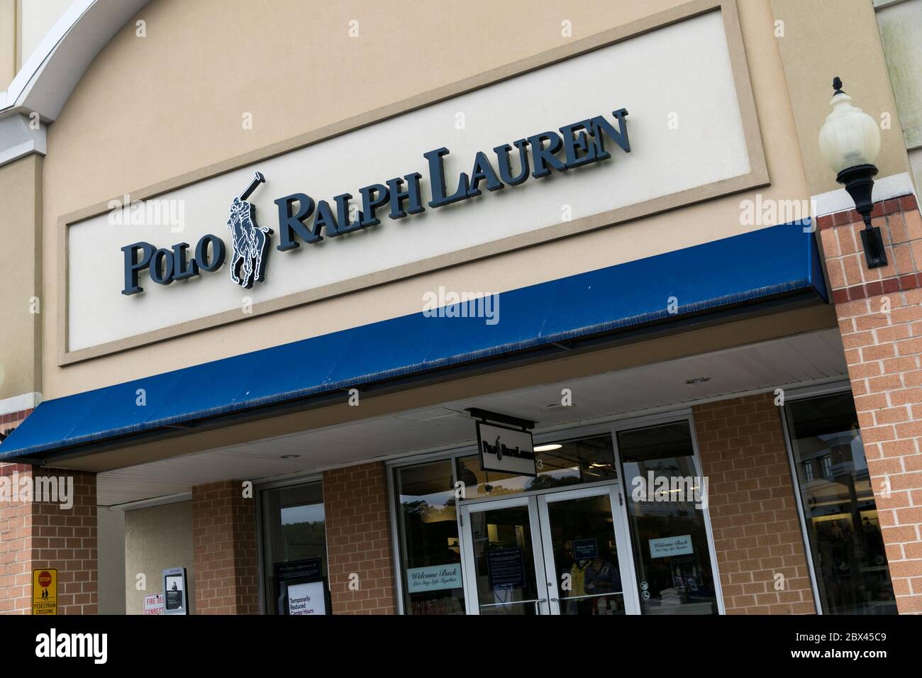 Polo Ralph Lauren Outlet Store High Resolution Stock Photography and Images  - Alamy