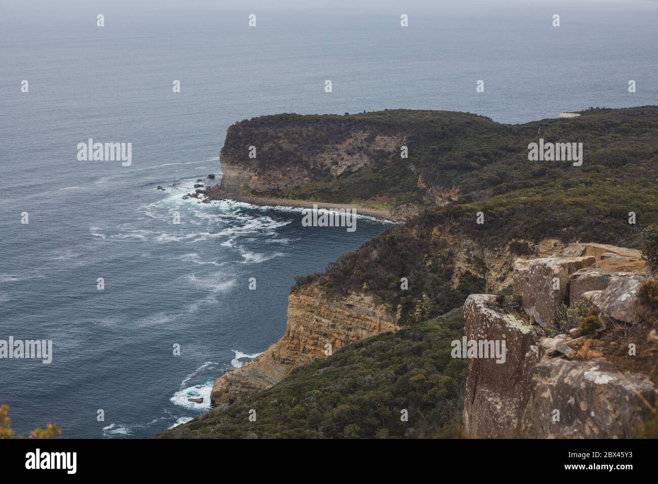 shipstern-bluff-hike-tasmania-australia-home-of-big-wave-surfing-stock