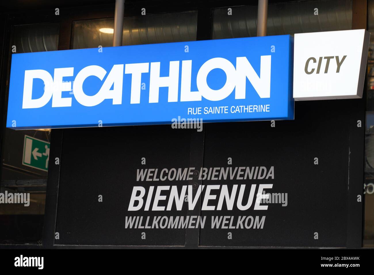 May 26, 2019 Emeryville / CA / USA - Interior View Of Decathlon Sporting  Goods Flagship Store, The First Open In The San Francisco Bay Area, Near  Oakland Stock Photo, Picture and Royalty Free Image. Image 124776220.