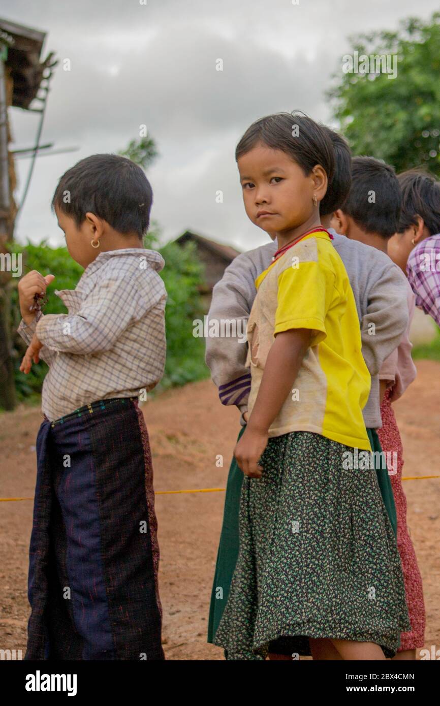 Myanmar, people working on fields between kalaw and inle lake Stock Photo