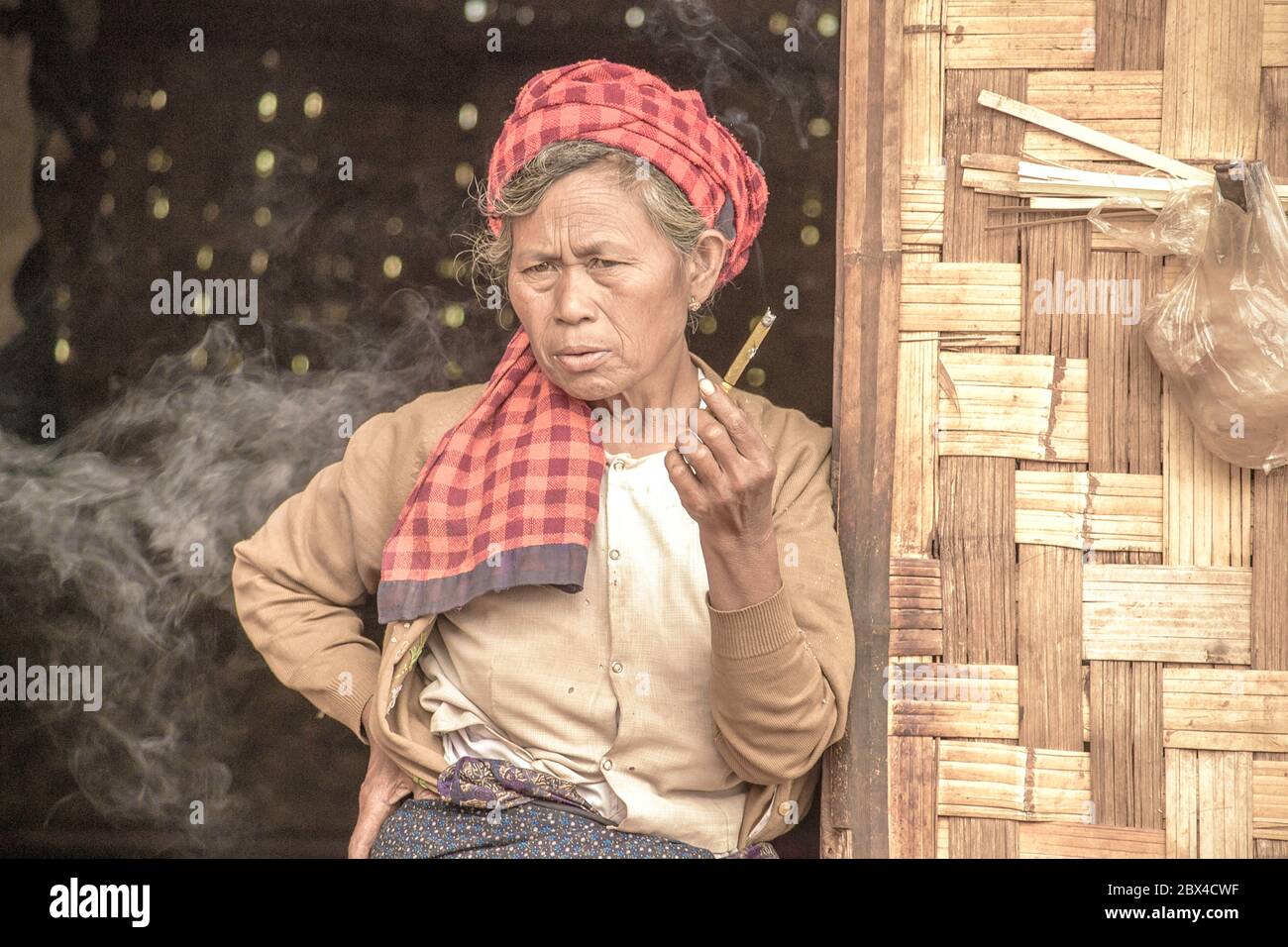 Myanmar, people working on fields between kalaw and inle lake Stock Photo