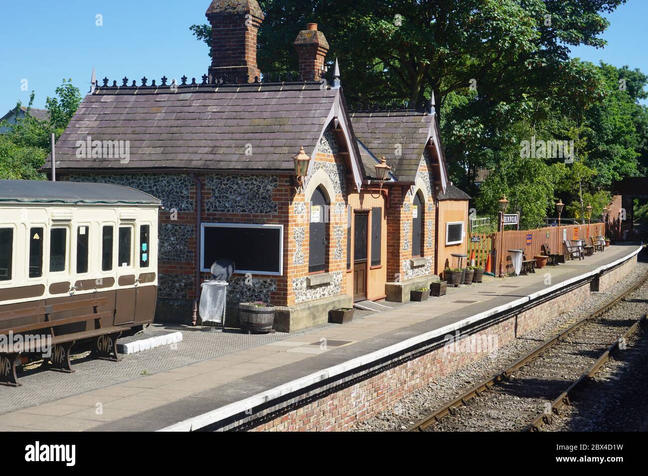 English Heritage Chinnor and Princes Risborough Railway Station at Chinnor, Oxfordshire, UK Stock Photo